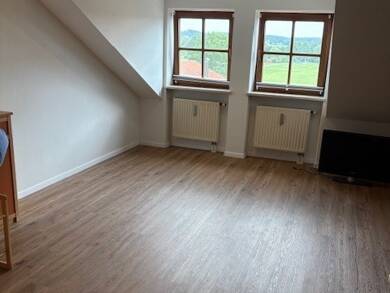 Wohnung zur Miete 405 € 2 Zimmer 45 m² Dachgeschoss, 3. Geschoss Neuwiesenweg 20 Pfarrkirchen Pfarrkirchen 84347