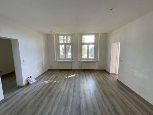 Wohnung zur Miete nur mit Wohnberechtigungsschein 310 € 4 Zimmer 79,3 m² EG frei ab sofort Kleinspehnstr. 19 a Bad Langensalza 99947