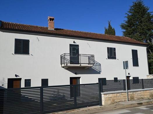 Einfamilienhaus zum Kauf 470.000 € 10 Zimmer 170 m² 189 m² Grundstück Funtana 52452