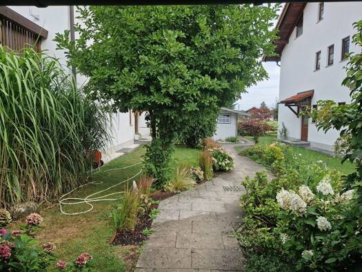 Wohnung zur Miete 1.400 € 3 Zimmer 85 m² Geschoss 1/3 frei ab 01.10.2026 Prien Prien am Chiemsee 83209