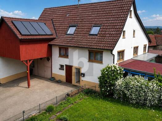 Einfamilienhaus zum Kauf 299.000 € 8 Zimmer 150 m² 779 m² Grundstück Weilheim Hechingen 72379