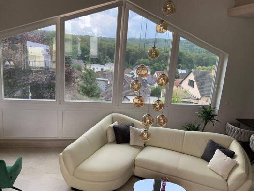 Penthouse zur Miete 1.500 € 1 Zimmer 85 m² 2. Geschoss frei ab 01.03.2026 Friedrich Ebertstr. 110 Bad Vilbel 61118