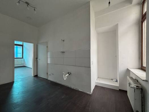 Wohnung zur Miete 299 € 1,5 Zimmer 29,2 m² 2. Geschoss Holzstr. 13 Nordviertel Essen 45141