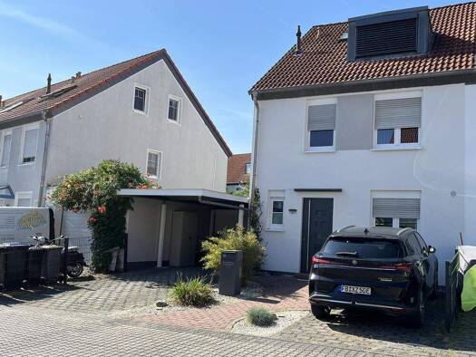 Wohnung zur Miete 2.950 € 6 Zimmer 138 m² EG frei ab 15.02.2026 Dortelweil Bad Vilbel 61118