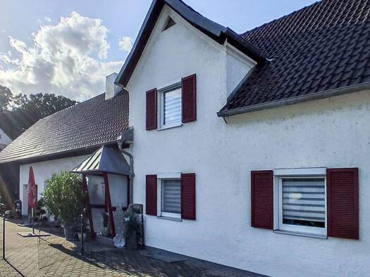 Einfamilienhaus zum Kauf 395.000 € 6 Zimmer 127 m² 1.495 m² Grundstück Blankenburg Nordendorf 86695