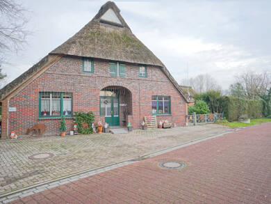 Mehrfamilienhaus zum Kauf 227.500 € 8 Zimmer 212 m² 1.945 m² Grundstück Eidewarden Loxstedt 27612