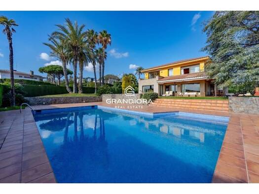 Chalet zum Kauf 1.750.000 € 5 Zimmer 532 m² Alella 08328