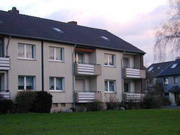 Wohnung zur Miete 545 € 2,5 Zimmer 54 m² 1. Geschoss Eichholzstraße 13 Dümpten Mülheim 45475