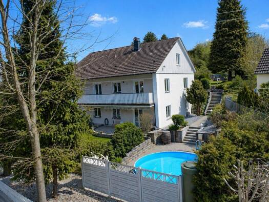 Mehrfamilienhaus zum Kauf 750.000 € 7 Zimmer 251,3 m² 1.606 m² Grundstück frei ab sofort Aindling Aindling 86447