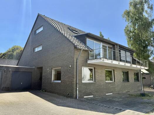 Doppelhaushälfte zum Kauf 398.000 € 5 Zimmer 136 m² 319 m² Grundstück Holzheim Neuss 41472