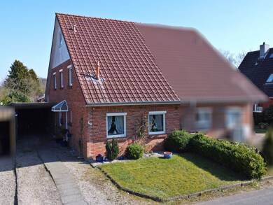 Doppelhaushälfte zum Kauf 298.000 € 4 Zimmer 120 m² 440 m² Grundstück Husum Husum 25813