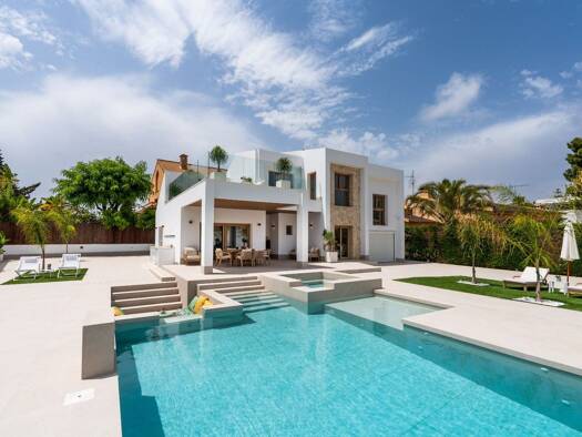 Villa zum Kauf 1.350.000 € 4 Zimmer 227 m² 676 m² Grundstück Campoamor