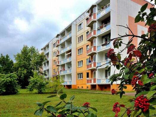 Wohnung zur Miete 263 € 2 Zimmer 50,7 m² 4. Geschoss frei ab 01.12.2025 Karl-Liebknecht-Str. 1 Stendal 39576