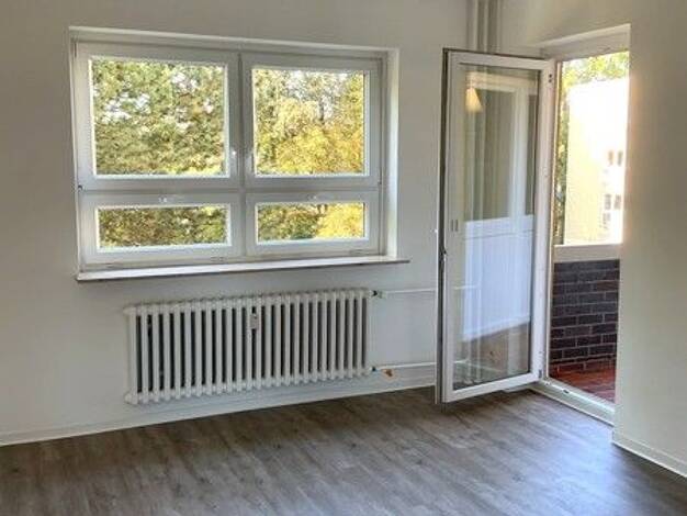 Wohnung zur Miete 1.320 € 4 Zimmer 93,3 m² 2. Geschoss frei ab 04.09.2026 Hendonstraße 9 Lichtenrade Tempelhof-Schöneberg 12305