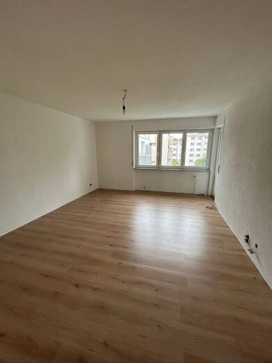 Wohnung zur Miete 1.300 € 4,5 Zimmer 102 m² St. Bernhardt Esslingen am Neckar 73732