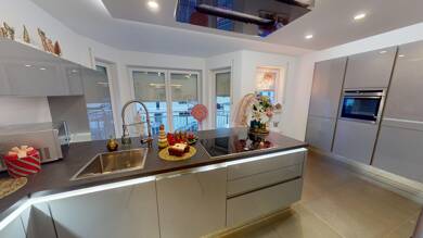 Haus zum Kauf 9 Zimmer 295 m² 426 m² Grundstück Seukendorf Seukendorf 90556