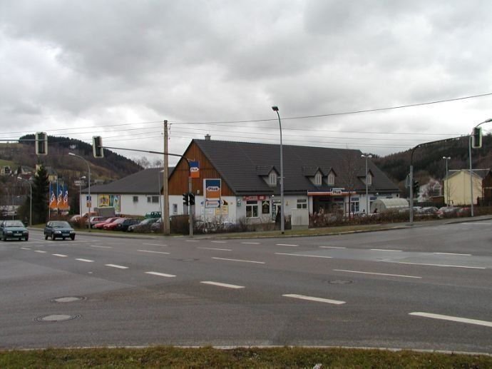 Laden zur Miete 900 m²<br/>Verkaufsfläche ab 40 m²<br/>Teilbarkeit Strasse des Friedens 7a Raschau Raschau-Markersbach 08352