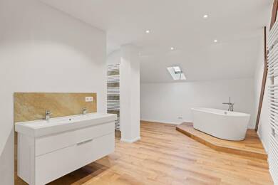 Wohnung zur Miete 1.750 € 4,5 Zimmer 204 m² Dachgeschoss Neustadt-Stadt Neustadt 67433