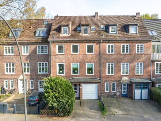 Reihenmittelhaus zum Kauf 1.080.000 € 8 Zimmer 267,5 m² 372 m² Grundstück Alsterdorf Hamburg 22297