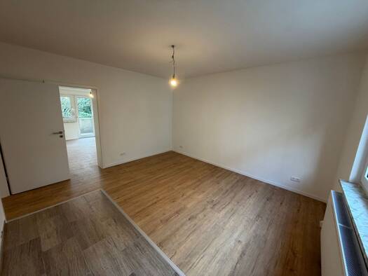 Wohnung zur Miete 900 € 2,5 Zimmer 57 m² Geschoss EG/2 frei ab sofort Kalk Köln 51103