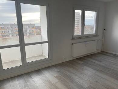 Wohnung zur Miete 341 € 3 Zimmer 56 m² 3. Geschoss Hanoier Straße 61 Silberhöhe Halle (Saale) 06132