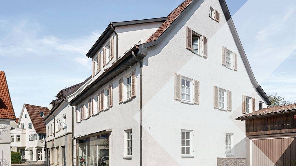Haus zum Kauf 450.000 € 8 Zimmer 167 m² 245 m² Grundstück Metzingen 72555