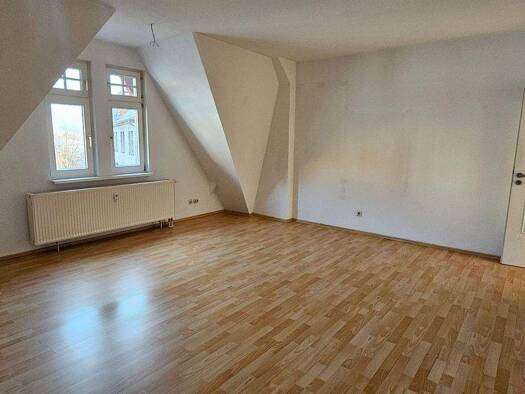 Wohnung zur Miete 365 € 2 Zimmer 60,9 m² 3. Geschoss frei ab sofort Unter der Linde 12 Mühlhausen 99974