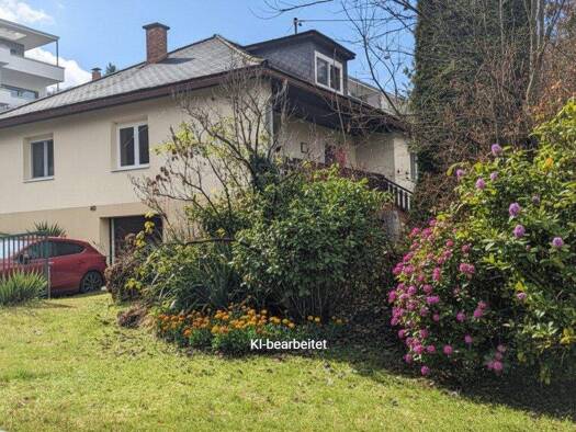 Einfamilienhaus zur Miete 1.364 € 5 Zimmer 175 m² 1.219 m² Grundstück frei ab 15.02.2026 Innere Stadt Klagenfurt,12.Bez.:St. Martin 9020