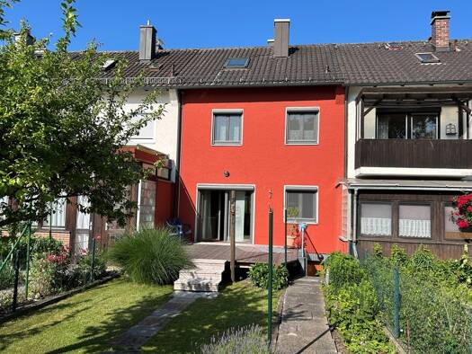 Reihenmittelhaus zum Kauf 260.000 € 4 Zimmer 84 m² 252 m² Grundstück Dingolfing Dingolfing 84130