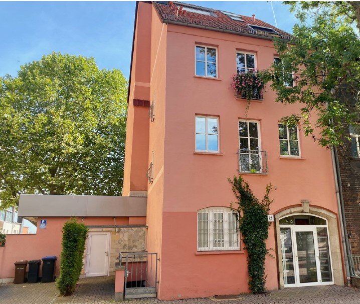 Wohnung zur Miete 360 € 2 Zimmer 63 m²<br/>Wohnfläche 2.<br/>Geschoss ab sofort<br/>Verfügbarkeit Burgstraße 26 Bitterfeld Bitterfeld-Wolfen 06749