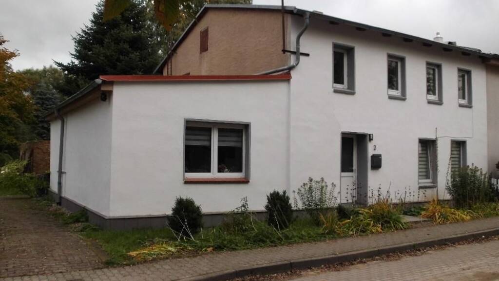 Doppelhaushälfte zum Kauf 149.000 € 6 Zimmer 165,6 m² 1.951 m² Grundstück Pappstrasse 03 Groß Wokern 17166