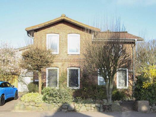 Mehrfamilienhaus zum Kauf 550.000 € 6 Zimmer 260,3 m² 868,3 m² Grundstück Kaltenkirchen 24568