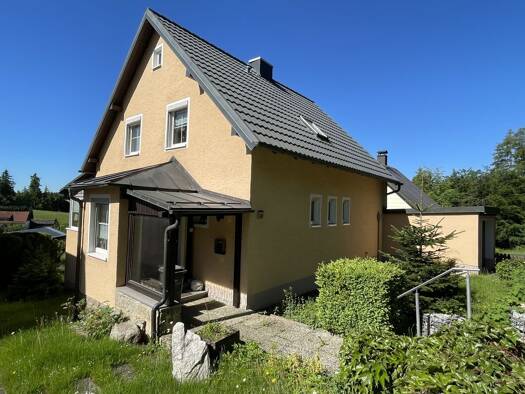 Einfamilienhaus zum Kauf 225.000 € 5 Zimmer 136 m² 732 m² Grundstück Hermannsreuth Siedlung Bärnau 95671