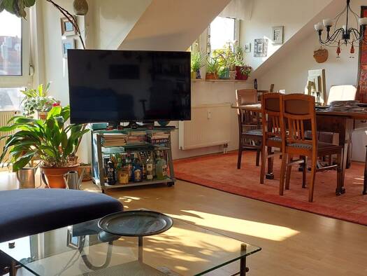Wohnung zur Miete 715 € 2 Zimmer 77 m² 5. Geschoss frei ab 01.12.2025 Bleiweiß Nürnberg 90461