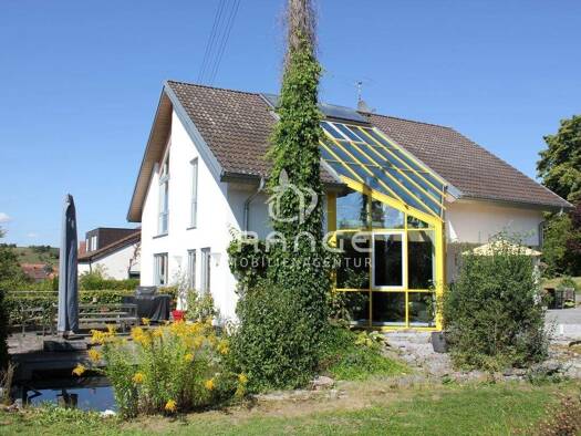 Einfamilienhaus zum Kauf 825.000 € 7,5 Zimmer 271,6 m² 1.300 m² Grundstück Giengen Giengen an der Brenz 89537