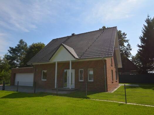 Einfamilienhaus zum Kauf - Erstbezug 599.000 € 5 Zimmer 144 m² 876 m² Grundstück Arlohstraße Scheuen Celle 29229