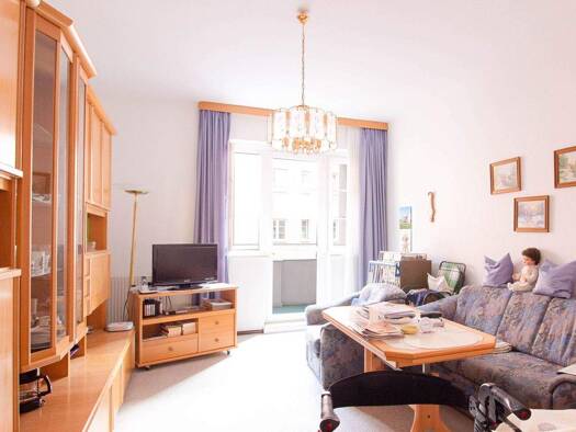 Wohnung zum Kauf 325.000 € 4 Zimmer 90 m² 2. Geschoss Westend Berlin 14050