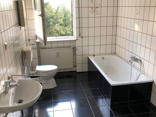 Wohnung zur Miete 830 € 4 Zimmer 110 m² Geschoss 2/2 frei ab 01.05.2026 Bekond 54340