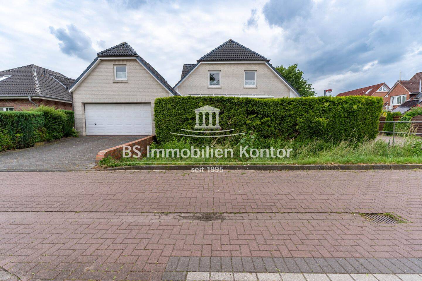 Einfamilienhaus zum Kauf - Mehr