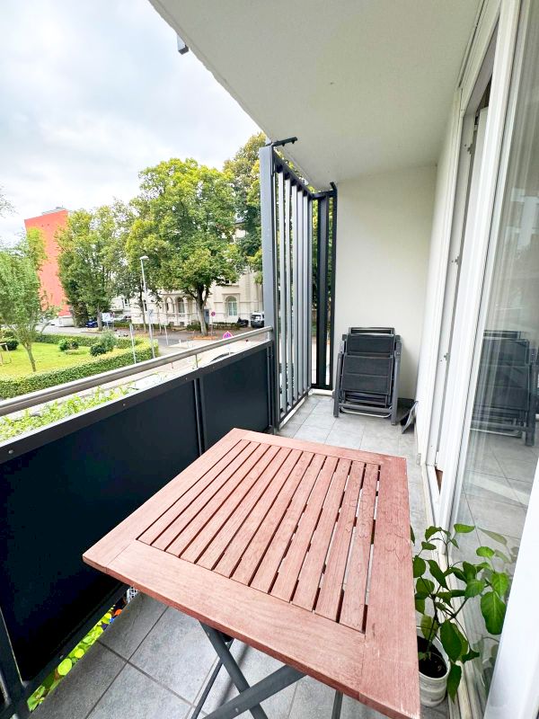 Wohnung zum Kauf 315.000 € 3 Zimmer 74 m²<br/>Wohnfläche 1.<br/>Geschoss Lessingstraße Wiesbaden 65189