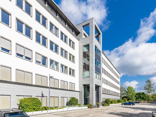 Bürogebäude zur Miete provisionsfrei 10,90 € 619 m² Bürofläche Martin-Behaim-Straße 22 Neu-Isenburg 63263