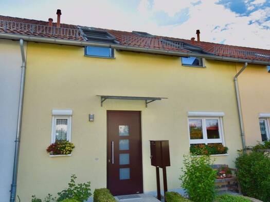 Haus zum Kauf 450.000 € 4 Zimmer 111 m² 164 m² Grundstück Naußlitz Dresden 01187