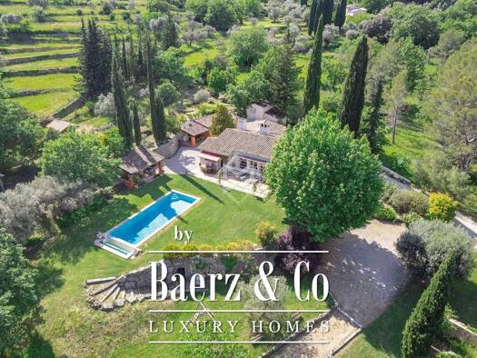 Haus zum Kauf 1.293.000 € 6 Zimmer 200 m² 11.945 m² Grundstück fayence 83440