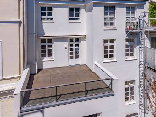 Wohnung zum Kauf 959.000 € 2 Zimmer 74 m² 2. Geschoss Harvestehude Hamburg / Harvestehude 20149