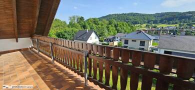 Wohnung zur Miete 475 € 3 Zimmer 73,3 m² Dachgeschoss, 2. Geschoss frei ab 01.08.2025 Tulpenweg 2 a/b Lengenfeld unterm Stein Lengenfeld unterm Stein 99976