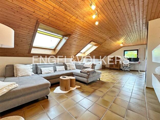 Wohnung zur Miete 900 € 3 Zimmer 95 m² Dachgeschoss Elgendorf Montabaur 56410
