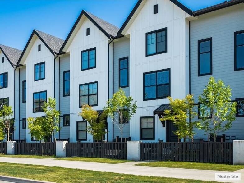 Haus zur Zwangsversteigerung provisionsfrei 27.000 € 116 m² 1.240 m² Grundstück Liebschütz Remptendorf 07368