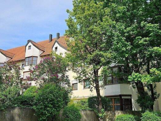 Wohnung zum Kauf 349.000 € 2 Zimmer 65 m² 3 Geschosse frei ab sofort Nikola Landshut 84034