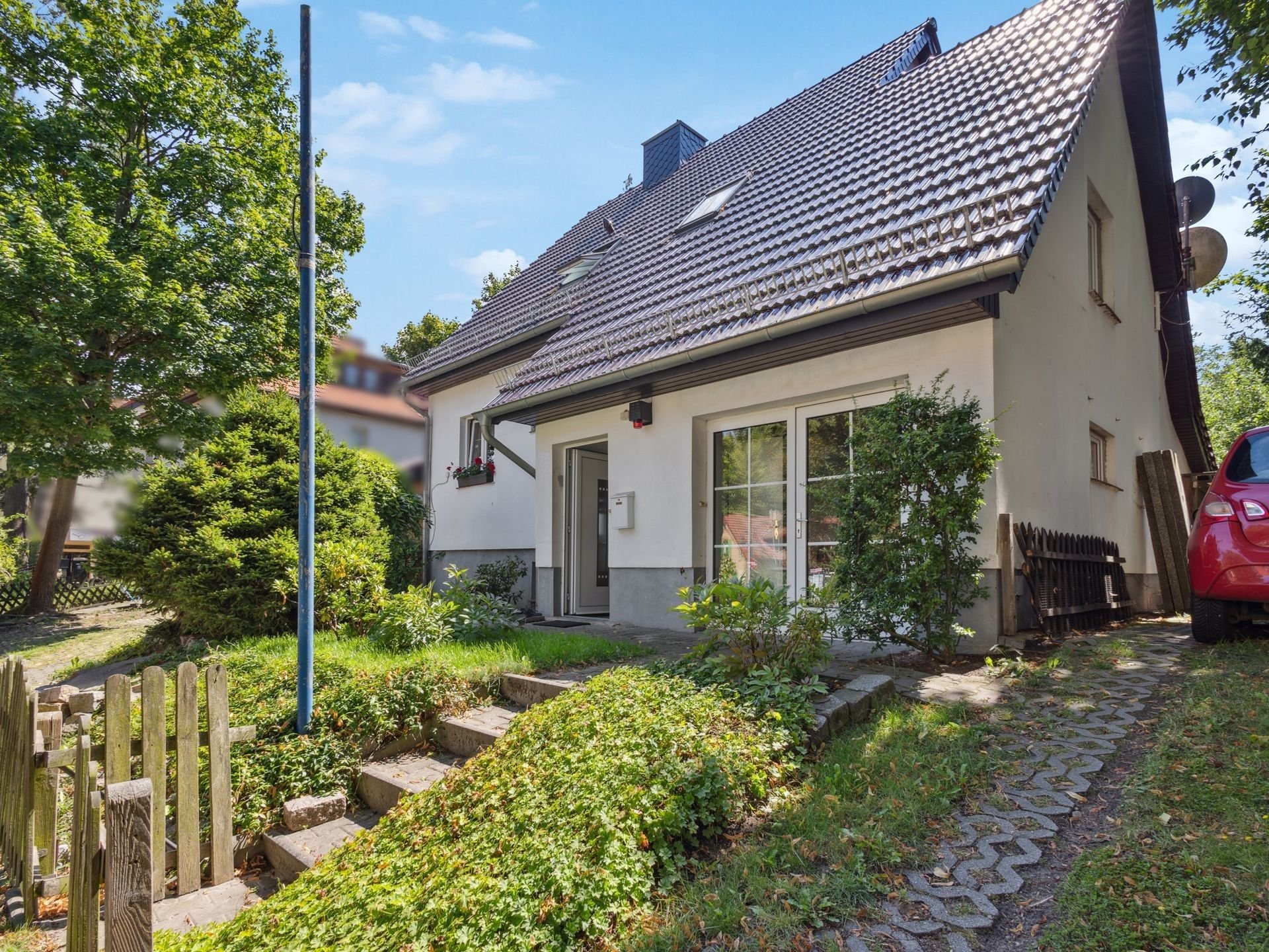 Einfamilienhaus zum Kauf 695.000 € 9 Zimmer 170 m²<br/>Wohnfläche 729 m²<br/>Grundstück Glienicke 16548