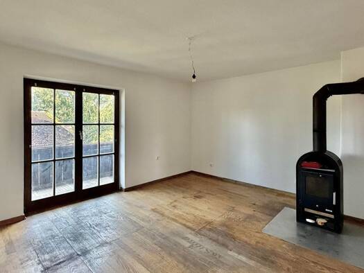 Wohnung zum Kauf 260.000 € 4 Zimmer 104,8 m² 1. Geschoss Raubling Raubling 83064